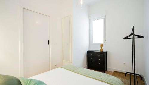 For You Rentals Apartamento TEMPORAL Delicias Madrid CAC91 - Foto 3, wardrobe