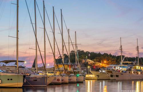 Villa Violet with Salt water pool - Foto 32