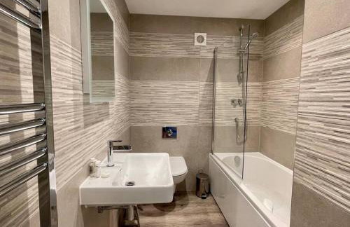 1 The Boatyard - Water fronted, town location & parking for 2 cars - Foto 29