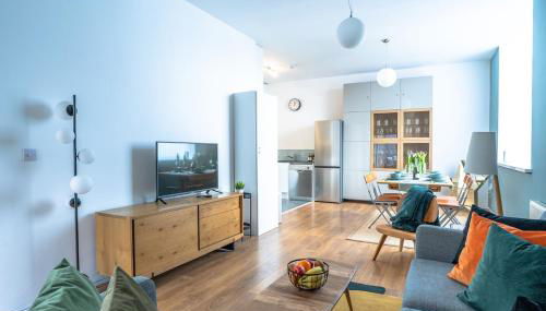 Modern 2-Bed Apartment Near ExCeL & O2 - Accommodates up to 4 Guests Max - Foto 1