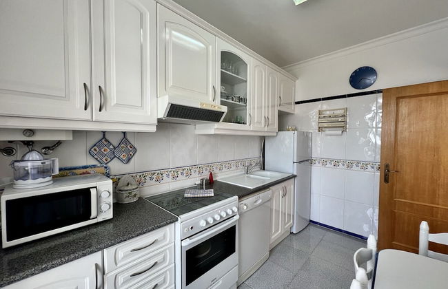 Quarteira Elegant With Pool by Homing - Foto 18