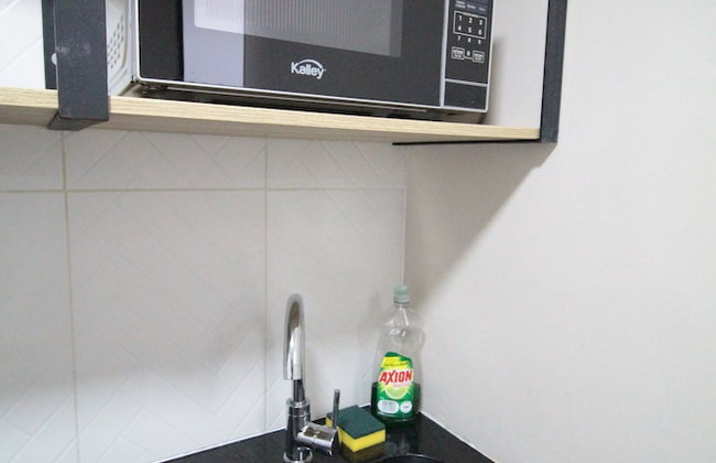 Manila by Roots Rentals - Foto 32