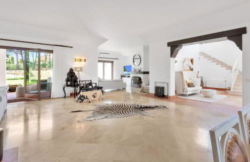 YOLO Spaces - Sotogrande White House Villa - Foto 73