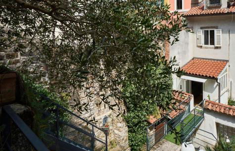 Giardino segreto, in centro - Foto 24