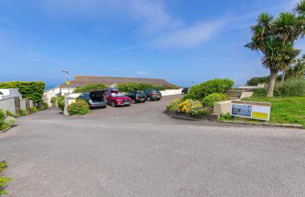 Apt 16, Seaviews, Slps 5 Indoor Heated Pool - Photo 40