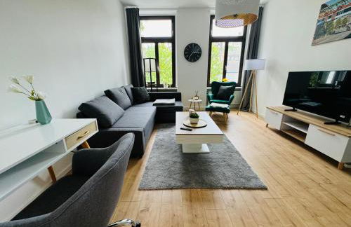 Neu und modern - 2 Schlafzimmer - Arbeitsplatz - Nespresso - Foto 3