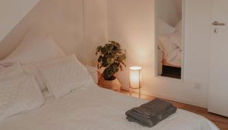 Cozy apartment with a stream view - Foto 3