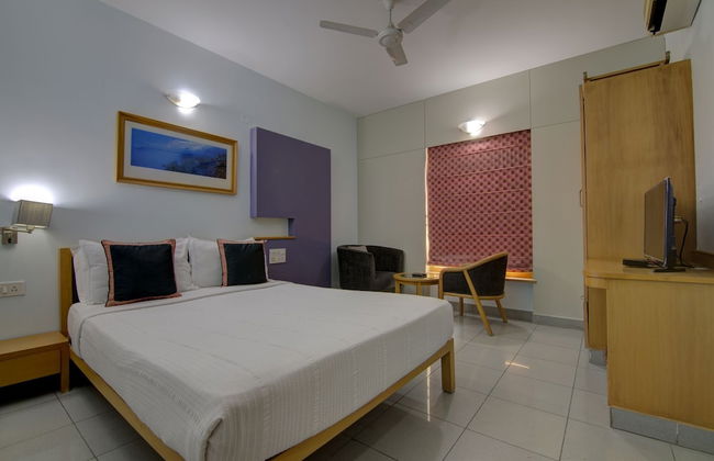 Tristar Service Apartments - Foto 12