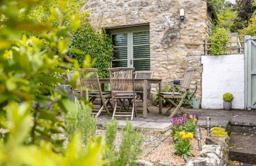 Moorside Cottage - Beautiful North Yorkshire Stone Cottage - Photo 38