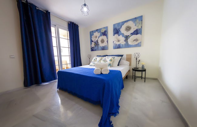 Apartamentos Puerto Almerimar - Photo 2