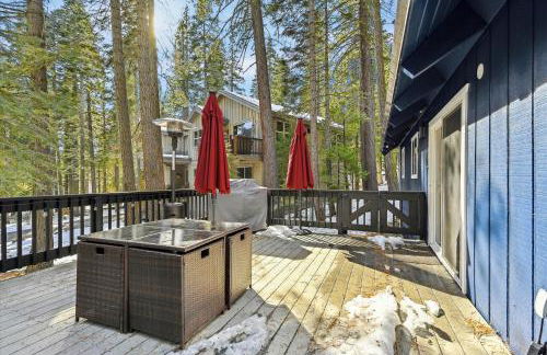 Cobalt Cabin by Tahoe Getaways - Beautifully Remodeled Pet Friendly 3 BR with Hot Tub & EV - Foto 23