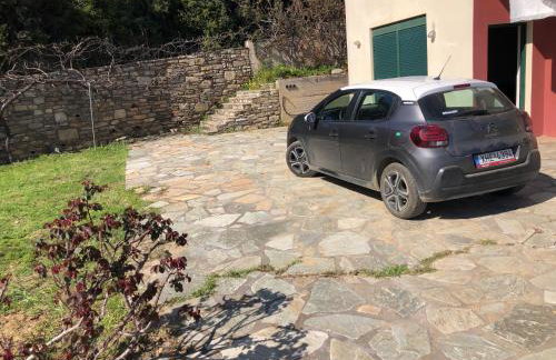 A peaceful haven in a quiet location with exceptional sea views - Photo 4