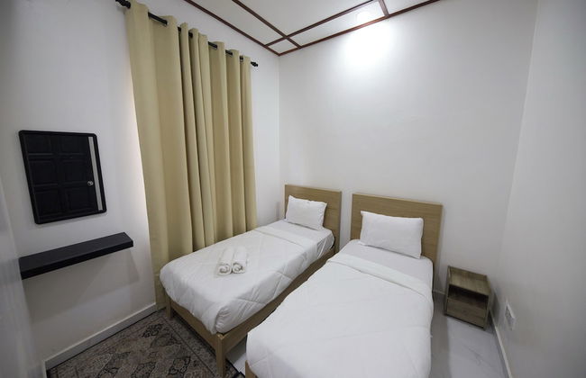 OYO 90976 Pantaistay baturakit - Foto 9