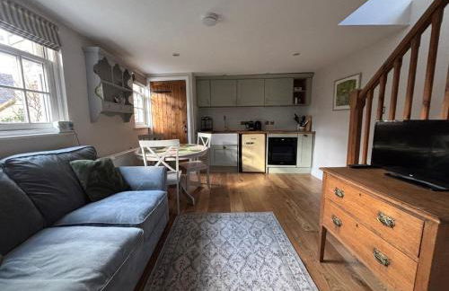 The Stables - cottage in the heart of BoA, private garden - Foto 7