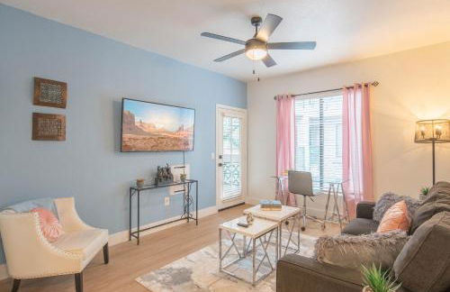 Luxury Retreat with Private Pool & Workspace - N268 - Foto 23