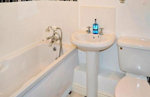 Meadowside Apartment - Foto 15