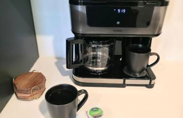 Luxe Suite - Comfort - King Bed and Free Parking - Foto 16