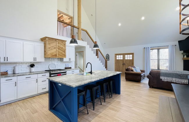 Amazing Lake House With Beach Access 4 Bedroom Home by RedAwning - Foto 18