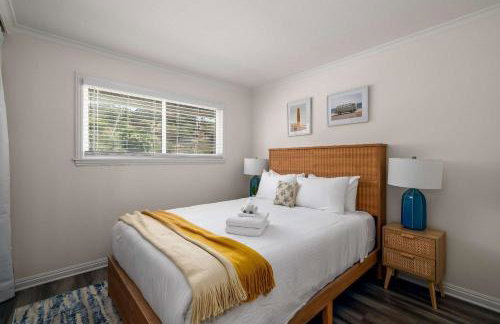 Huge House with Pool! Sleeps 16 - BBQ - Shuffleboard - Foto 27