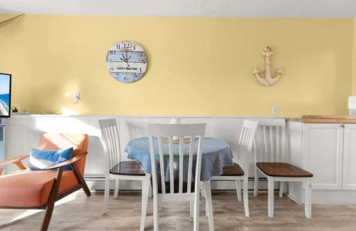 Walk to Beach Playground Lighthouse North End - Foto 10