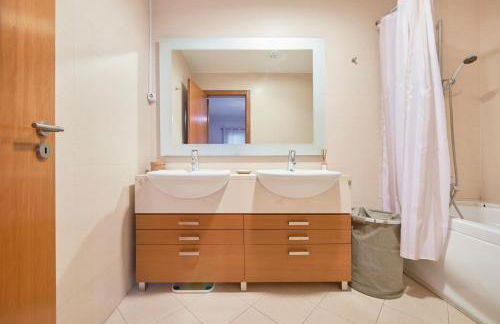 Sunny apartament at Carcavelos Beach, by TimeCooler - Photo 37