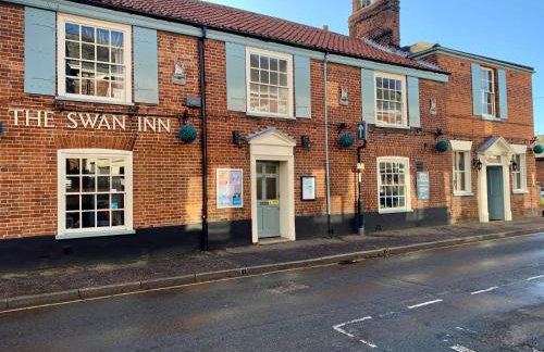 Smart & Comfortable 3-bedroom Victorian house - Photo 28