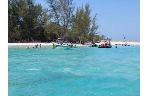 CANAL FRONT! Bring or rent a boat, near AMI/IMG. - Foto 43