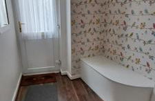 The Ugly Duckling - Photo 14