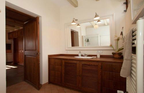 Tranquil Mallorquin Villa with Private Pool Beach Access - Foto 26