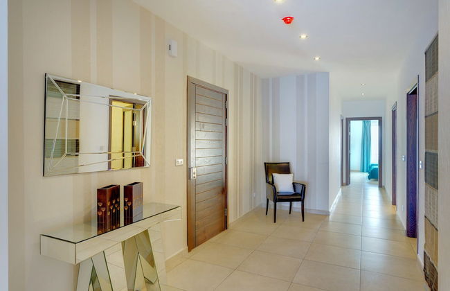 Fabulous LUX APT inc Pool, Sliema Upmarket Area - Foto 27