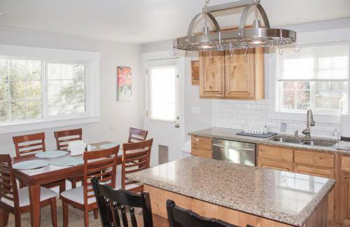 Family Friendly Home - Utah Valley Sanctuary - Photo 18