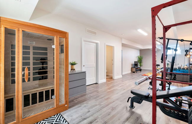 GLOBALSTAY. Unique New Townhomes for 16 Guests. HOT TUB, BBQ - Foto 3