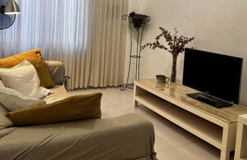 Espacioso con patio interior - Foto 2