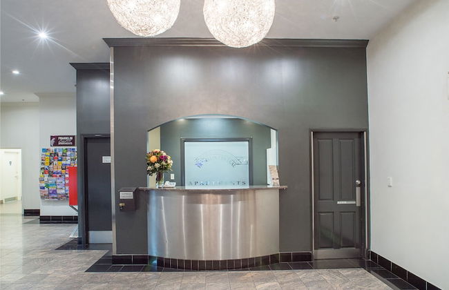 Franklin Apartments - Photo 2