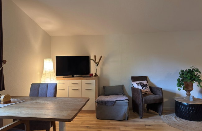 Cozy Apartment With Pool & Forest - Foto 7