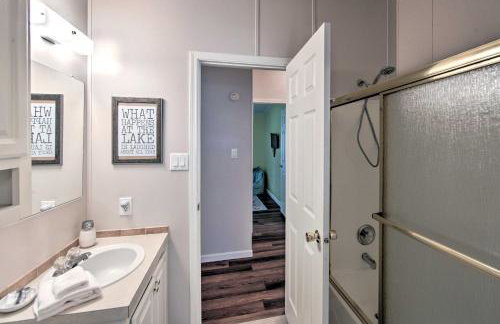 Lakefront Mabank Gem with Sunset Views Pets Welcome - Foto 15