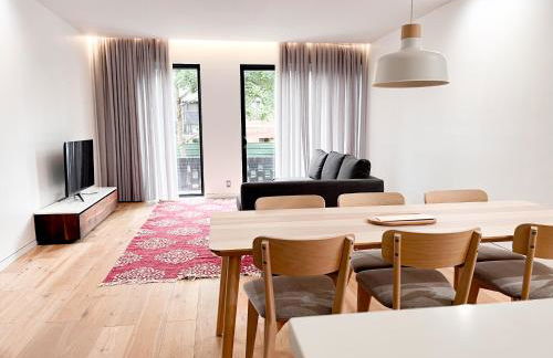 Modern, Charming, Spacious 3-Bedroom Retreat in Brooklyn with Rem-casa - Foto 2