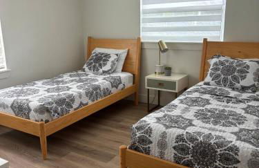 Contemporary Oaks | Heated Pool + Screened Lanai - Foto 31