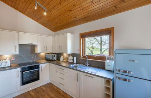 Douglas Fir Lodge With Hot Tub Near Cupar, Fife - Foto 18