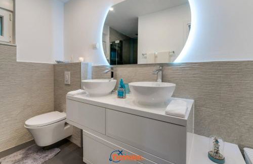 Villa Hlapa-new modern villa near beach - by TRAVELER tourist agency Krk - Foto 35