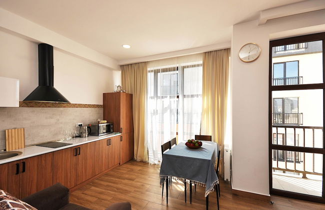 BFG Suites Apartments - Photo 18