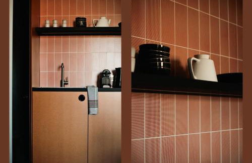 Just Urban Stays - Bilocale Retrò e di Design -10 min Duomo in tram - Foto 21