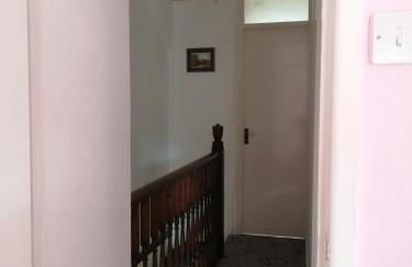 2 Rhys Terrace - Photo 10