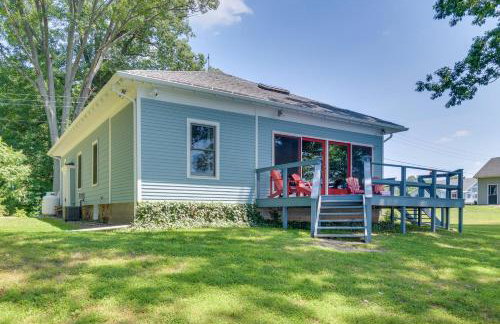 Waterfront Getaway on Sodus Bay Prime Location! - Foto 33