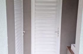 Frente Praia com Piscina Privativa 6 Pessoas Itaipuaçu Maricá RJ - Foto 5