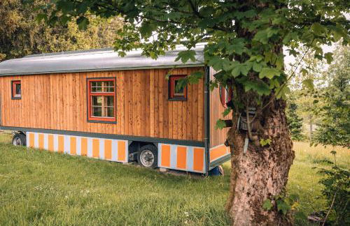 Benno der Wagen - kreativ gestaltetes Tiny House AM WALDRAND Nahezu Alleinlage Rennsteig Grünes Band NATUR PUR Hund willkommen - Foto 2