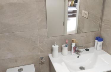 PRIMERA LINEA VISTAS AL MAR Y MONTAÑA SEA VIEWS 10TH Floor - Photo 18