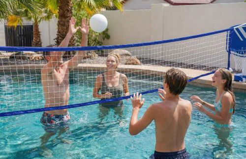 Game Room Resort Pool HotTub Modern Desert Oasis - Foto 52