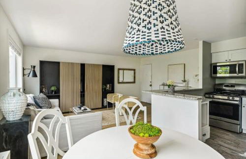 Crystal City Charm 2BR Free Parking 304 - Foto 1