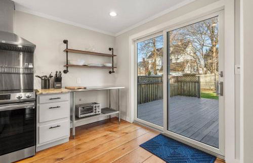 2BR Home|Downtown Rockport w/parking|Walk 2 Ocean - Foto 29